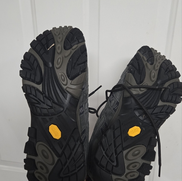 Merrell MOAB - Picture 2 of 3